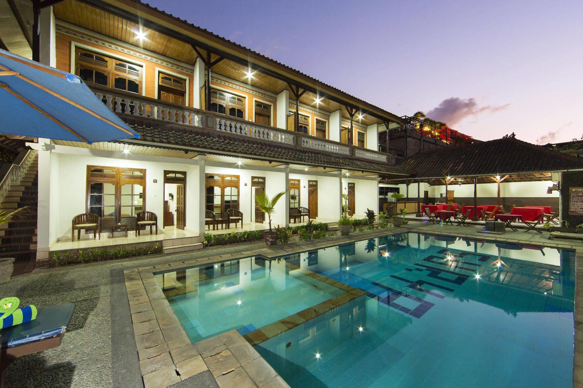 Hotel Surya Tropical Kuta Kuta Lombok Exterior foto