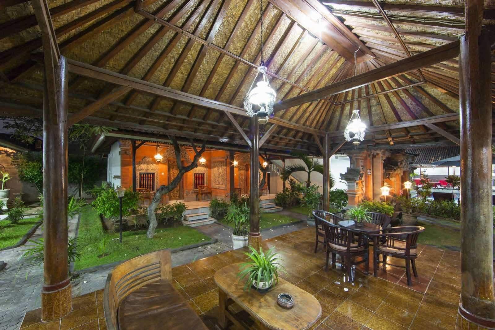 Hotel Surya Tropical Kuta Kuta Lombok Exterior foto