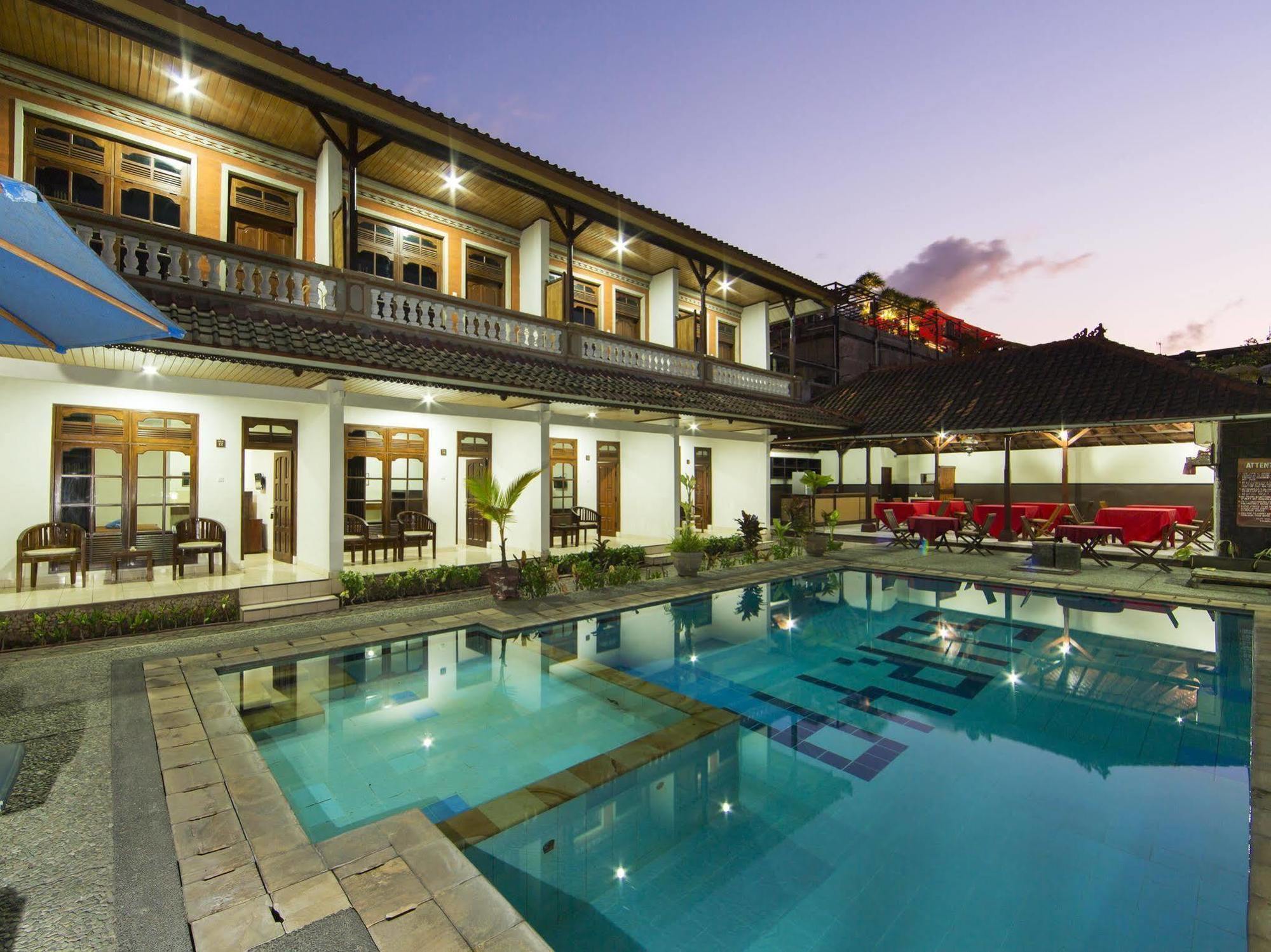 Hotel Surya Tropical Kuta Kuta Lombok Exterior foto